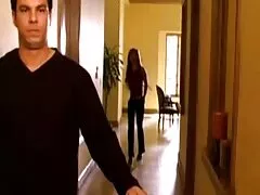Petite amie frite cruelle ou ami amical film porno francais en hd dans la cuisine