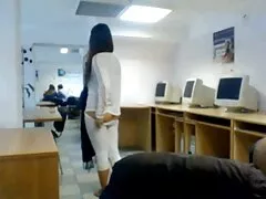 Chocolat un bon film porno français Molato a le cancer et a une bite blanche dans sa chatte.