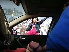 L'homme a pris l'amateur en tant que médecin avec sa petite amie pour se film porno français xxl promener.