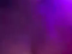 La brune a repris une film porno français echangiste place et a demandé à un ami de baiser dans le cul.