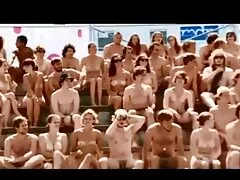 Espagnol chienne écarte ses jambes dans la videos x gratuites françaises coulée