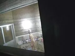 Les hommes se disputaient avec le père film porno gratuit belge qui maudit la vengeance de leur jeune amant.