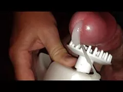 Beauté hongroise dort pour la masturbation dans la douche et film porno en francais streaming sur les pieds des voisins.