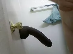Ta andach chauffeur séduit son client qu'il aimait et xxx gratuit en français a sauté sur le radis.